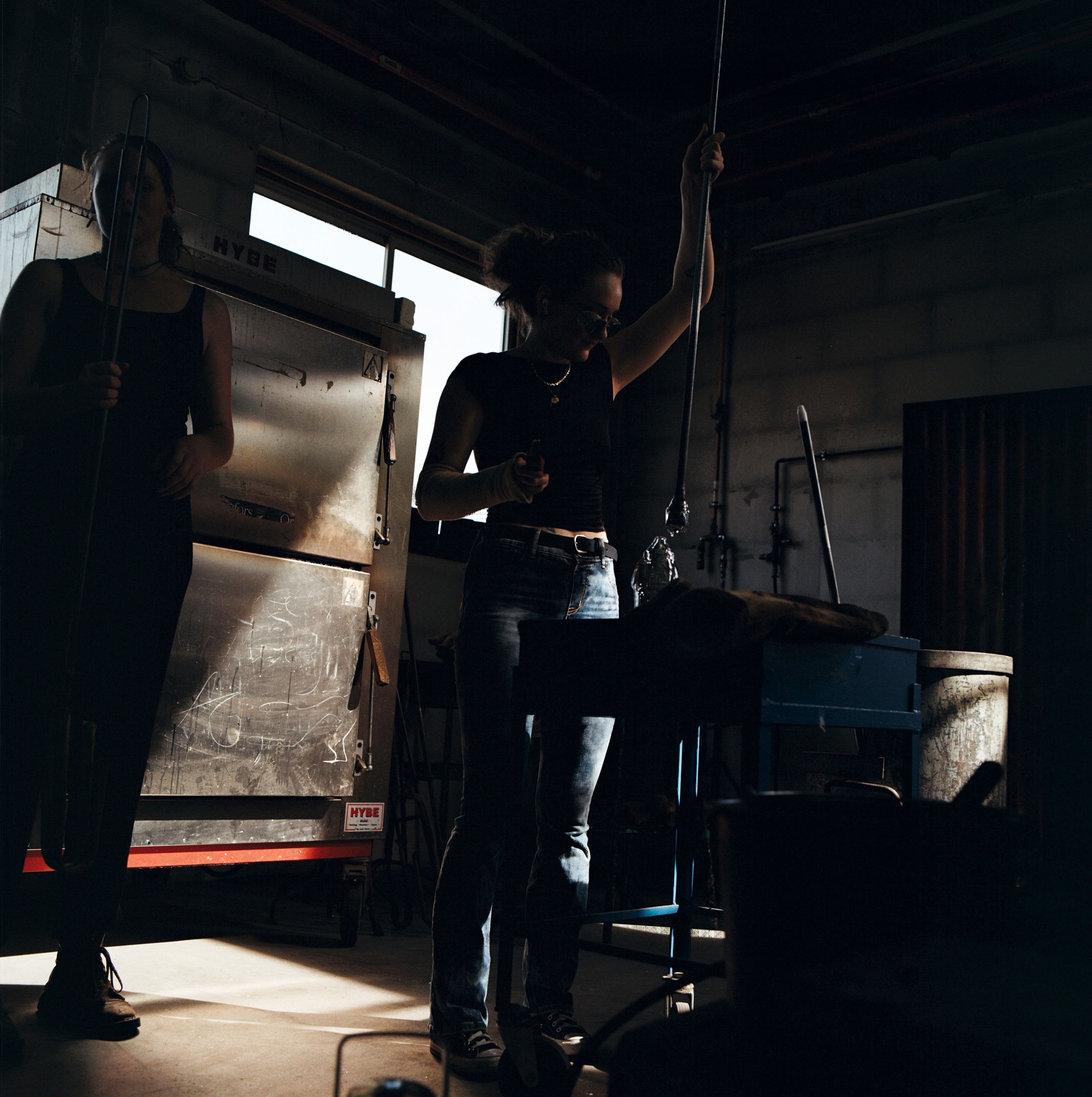 Aldís in the hot shop
